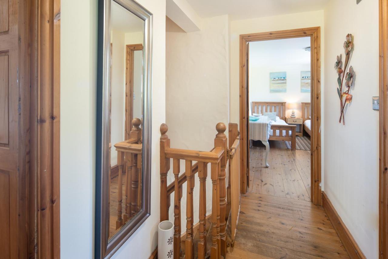 Wrth Y Nant Vila Saint Ishmaels  Exterior foto