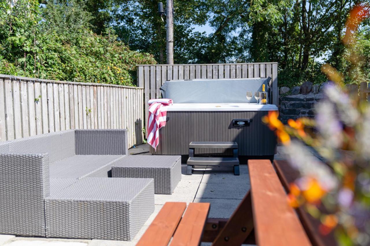 Wrth Y Nant Vila Saint Ishmaels  Exterior foto